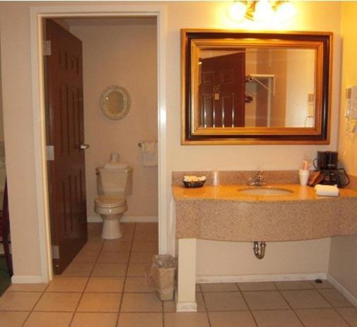 Colonie Inn And Suites Latham Kültér fotó