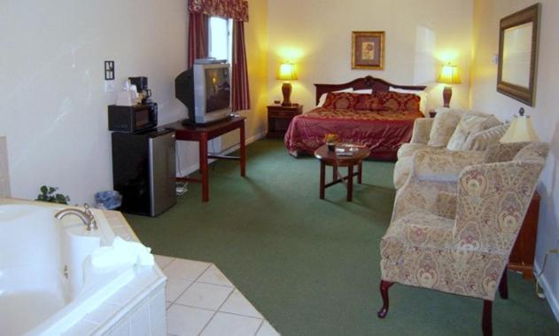 Colonie Inn And Suites Latham Kültér fotó